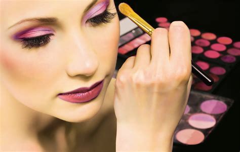 重庆化妆师专业