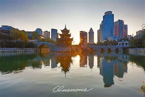 贵阳新世界地址在哪