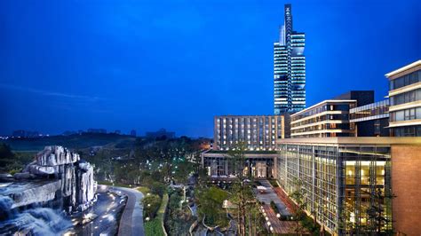 贵阳高级美甲研修深造辅导班