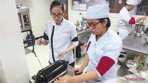 贵阳西式面点师专业入门基础班