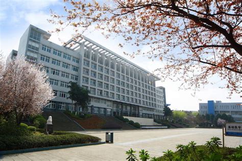 重庆高考复读补习学校