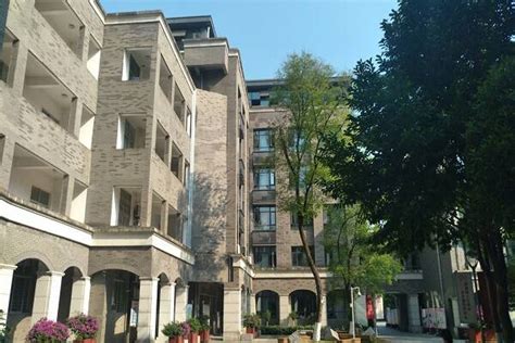 成都正规高三复读学校