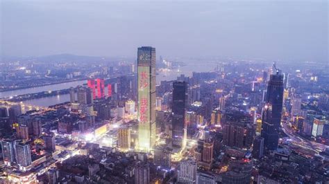 长沙哪里有微笑形体礼仪培训班?