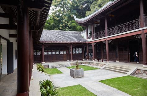 长沙岳麓区机器人培训强化班