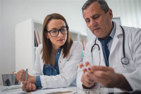 济南报考口腔执业助理医师的条件