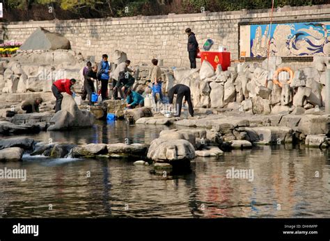 济南黑蜻蜓形体气质培训课程