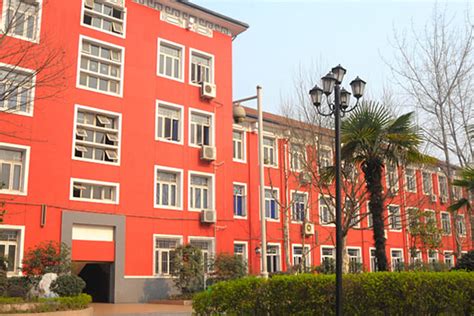 武汉高级美容美发培训