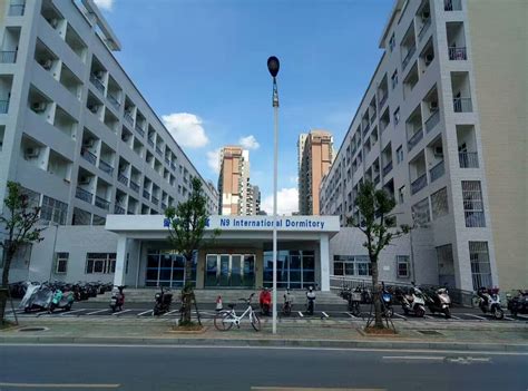 武汉靠谱的衣橱整理师培训收费