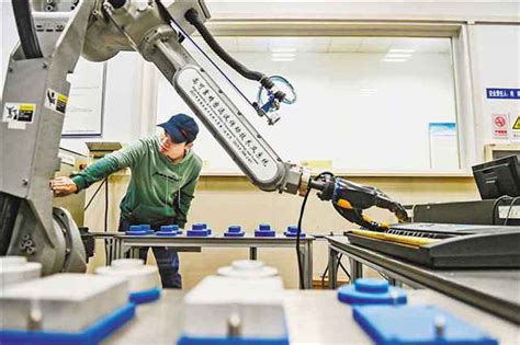 重庆乐高机器人技巧培训