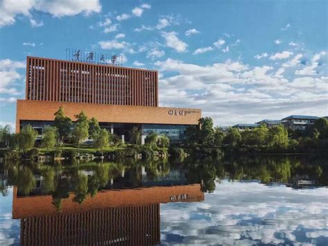 重庆学web前端工程师报名