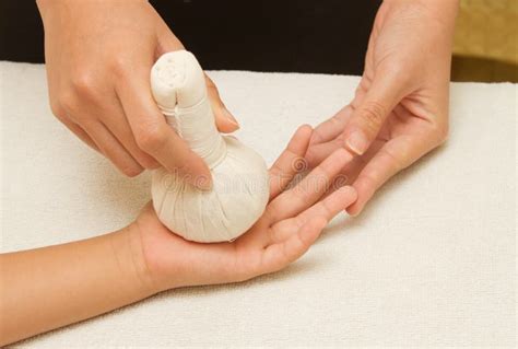 昆明小儿推拿培训哪家口碑好