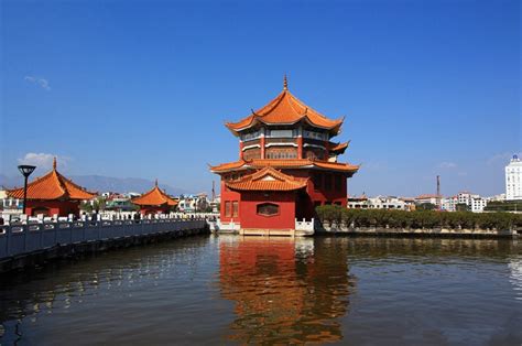 红河蒙自月嫂培训公司专业好品牌星月嫂母婴护理师培训班价格