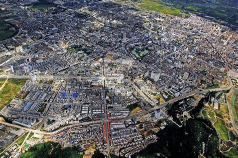 曲靖宣威哪里培训母婴护理师考证学技能正规机构月嫂培训班多少钱