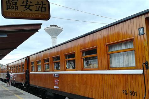 云南哪里培训母婴护理师考证学技能正规机构月嫂培训班多少钱