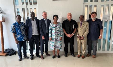 昆明康复理疗师培训哪好-星月嫂-全线学员突破0