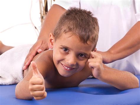 小儿推拿保健师培训