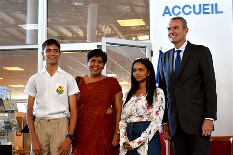 2019新励成演讲口才夏令营