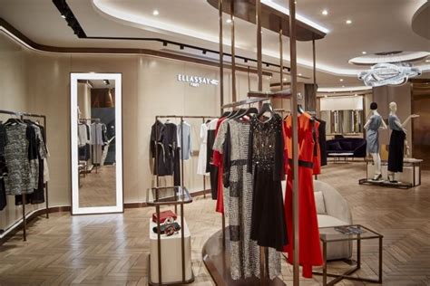 沈阳陈列设计培训,沈阳陈列师培训,沈阳高端服装陈列师培训