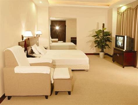 深圳福永婚纱摄影培训