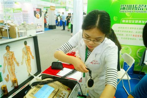 深圳专业中医针灸培训学费_针灸课程