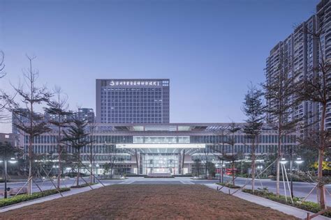 宝安区哪有推拿学院