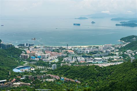 广东深圳出国艺术作品集训那个好
