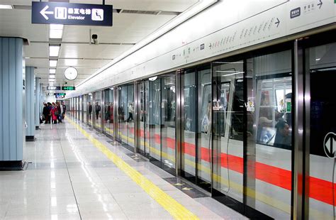 深圳龙岗吉祥地铁站网球培训