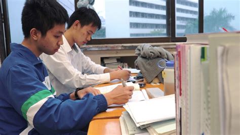 罗湖区高考复读2019年