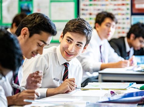 龙岗区高考复读理科2018