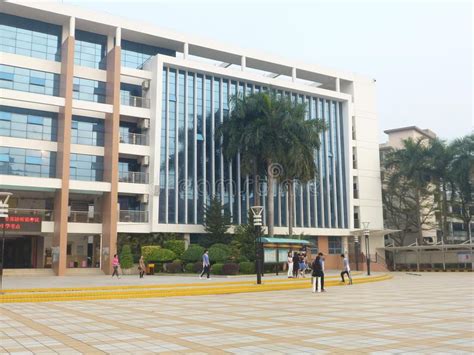 深圳高中生2021复读