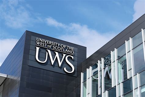 英国西苏格兰大学免联考硕士