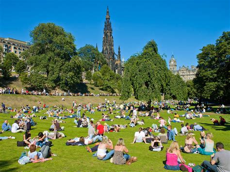 英国留学爱丁堡国际夏校
