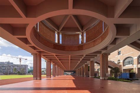 深圳礼仪培训课的费用哪家好