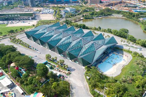 深圳龙岗大学平面设计