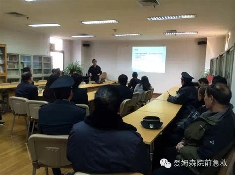 龙华平面设计培训学费多少钱