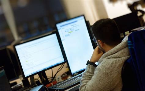 php软件工程师就业前景怎么样