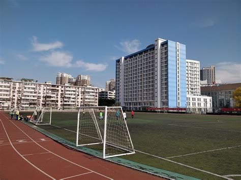 天津自我扮靓班学费是多少