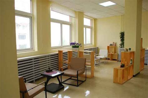 天津南开区去哪里找美容基础班，美容基础班培训