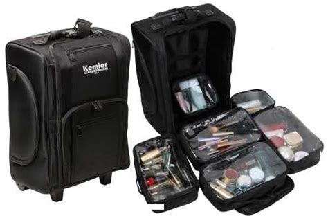 和平区彩妆师培训要多少钱