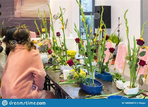 【天津哪里有插花培训班】