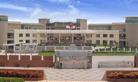 厦门国际学校初中中英文双语课程