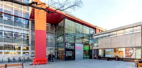 北京大学与英国温布尔大学合作办学工商管理硕博连读课程研修班