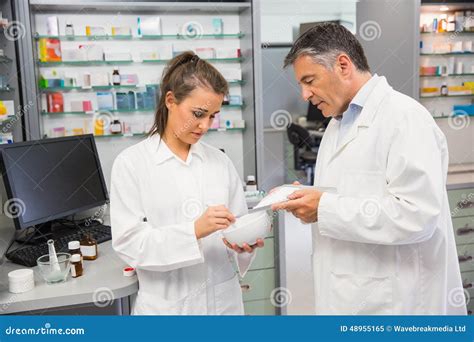 医学教育网初级药士/初级药师/主管药师考试辅导