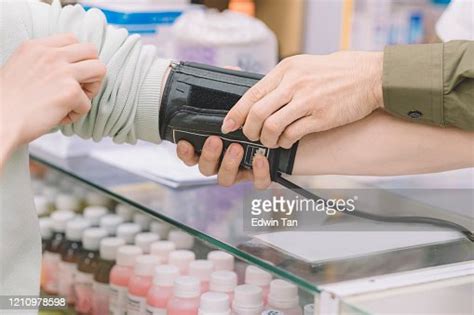 医学教育网执业中药师实验无忧班