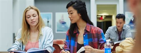 EF 美国加州大学直通车课程招生简章