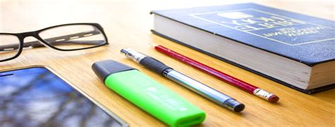 想在加拿大边留学边打工 这些政策需要了解