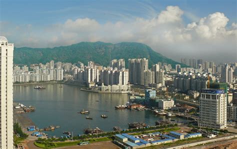 蛇口-QSI国际学校初中中英双语课程