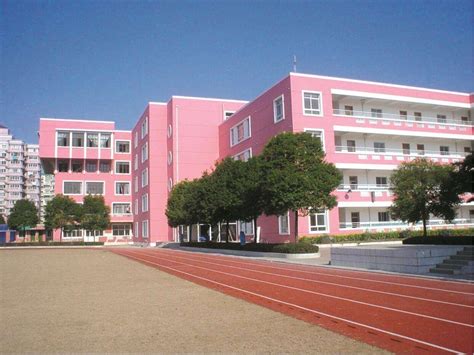 上海李文斯顿国际学校小学中英双语课程