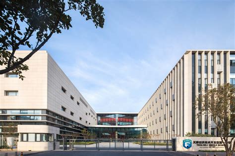 天津泰达枫叶国际学校初中双语课程