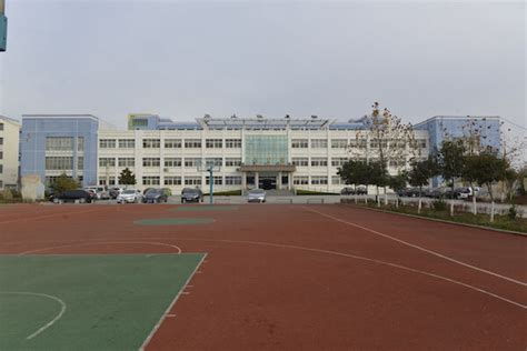 青岛格兰德中学美国高中课程